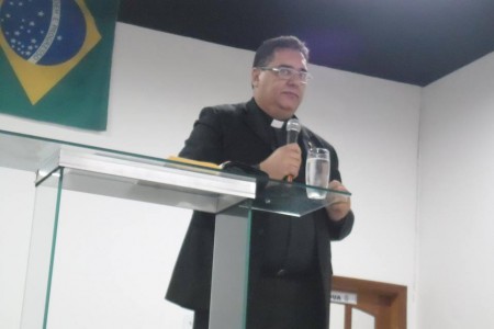 Apóstolo Dr. Antônio Carlos